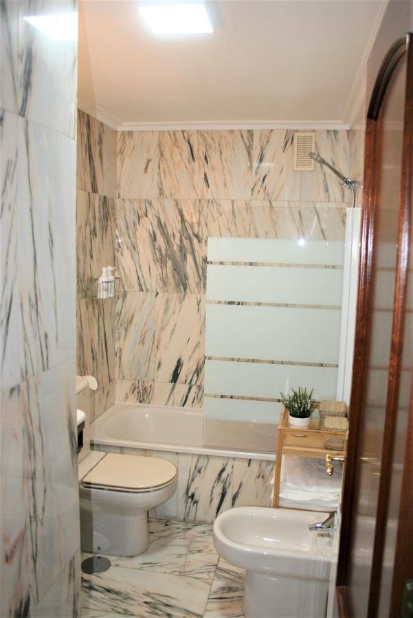 Apartamento El Fuste Oviedo Exterior foto